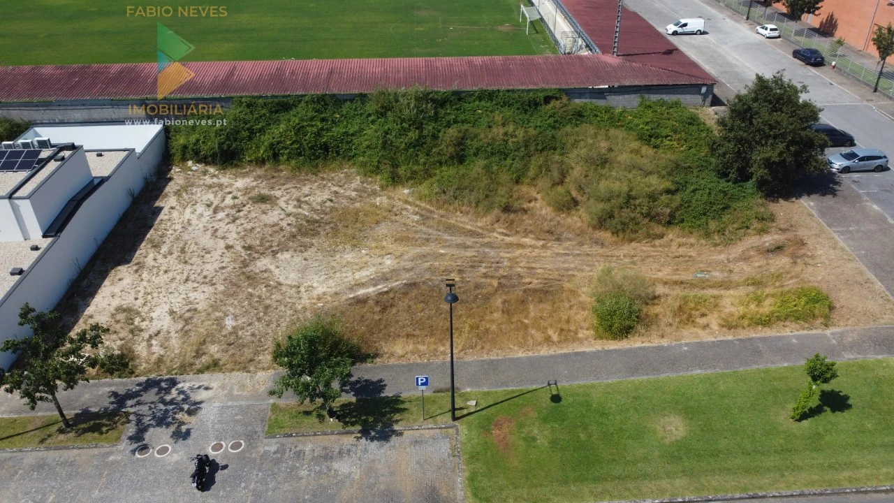 Terreno para Venda em Arcos de Valdevez (São Paio) e Giela Foto 13
