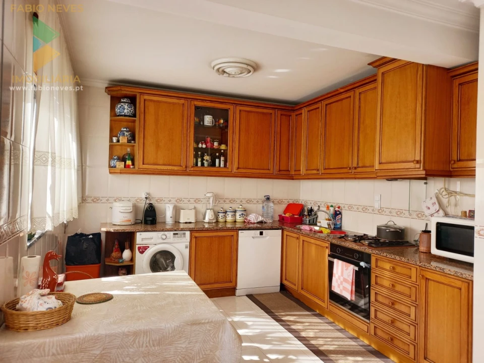 Apartamento T3 para Venda em Paço Foto 3