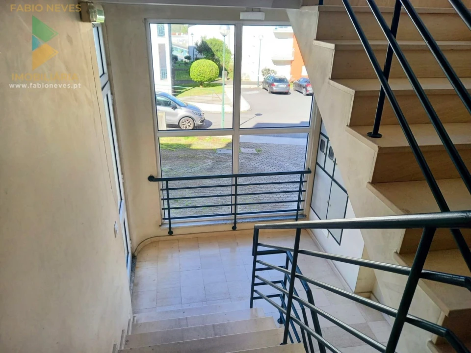 Apartamento T3 para Venda em Paço Foto 16