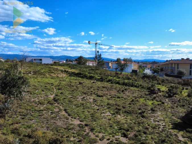 Terreno para Venda em Loureira Foto 7