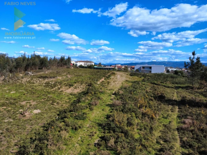 Terreno para Venda em Loureira Foto 4