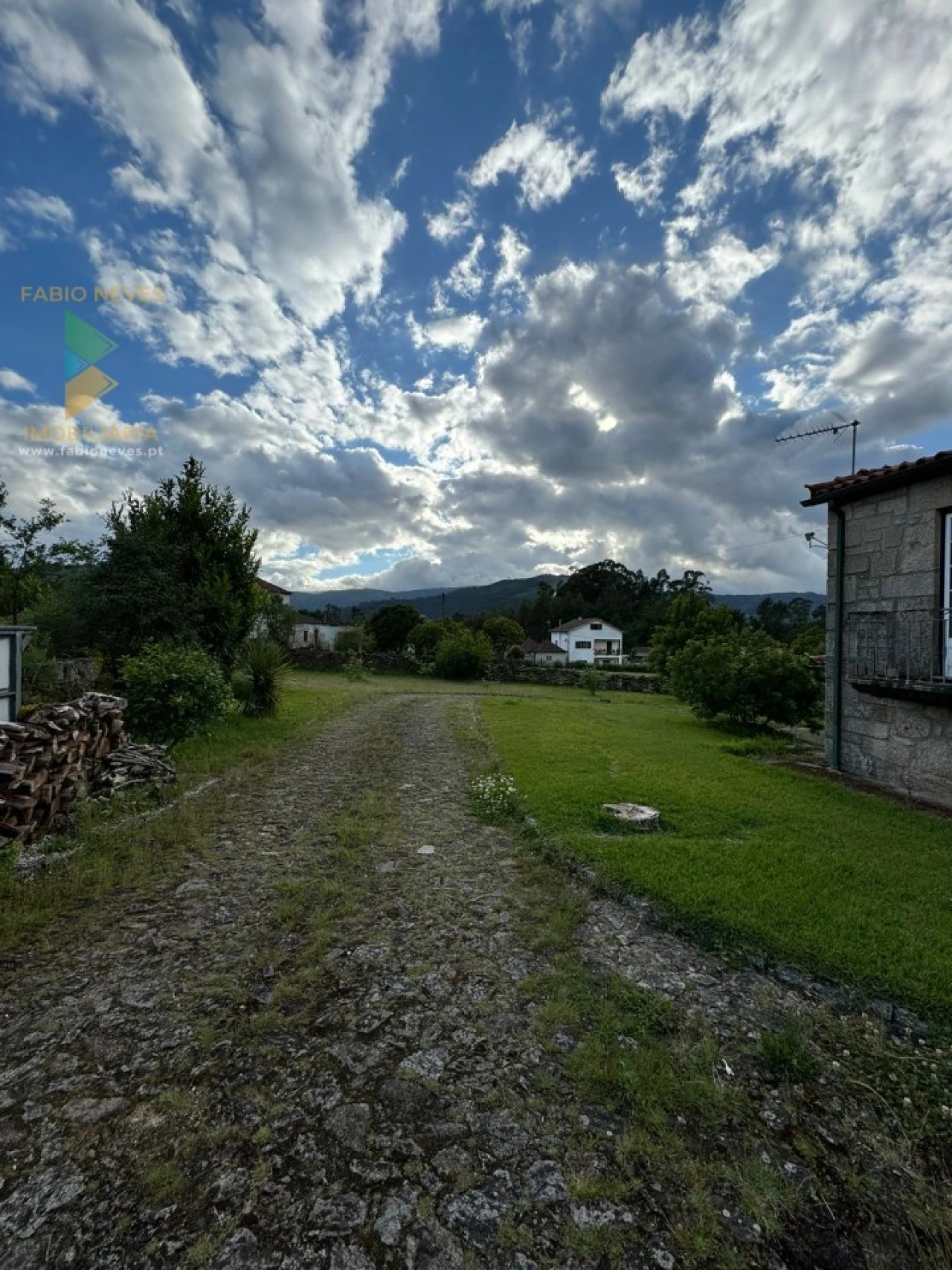 Moradia T3 para Venda em Couto Foto 7