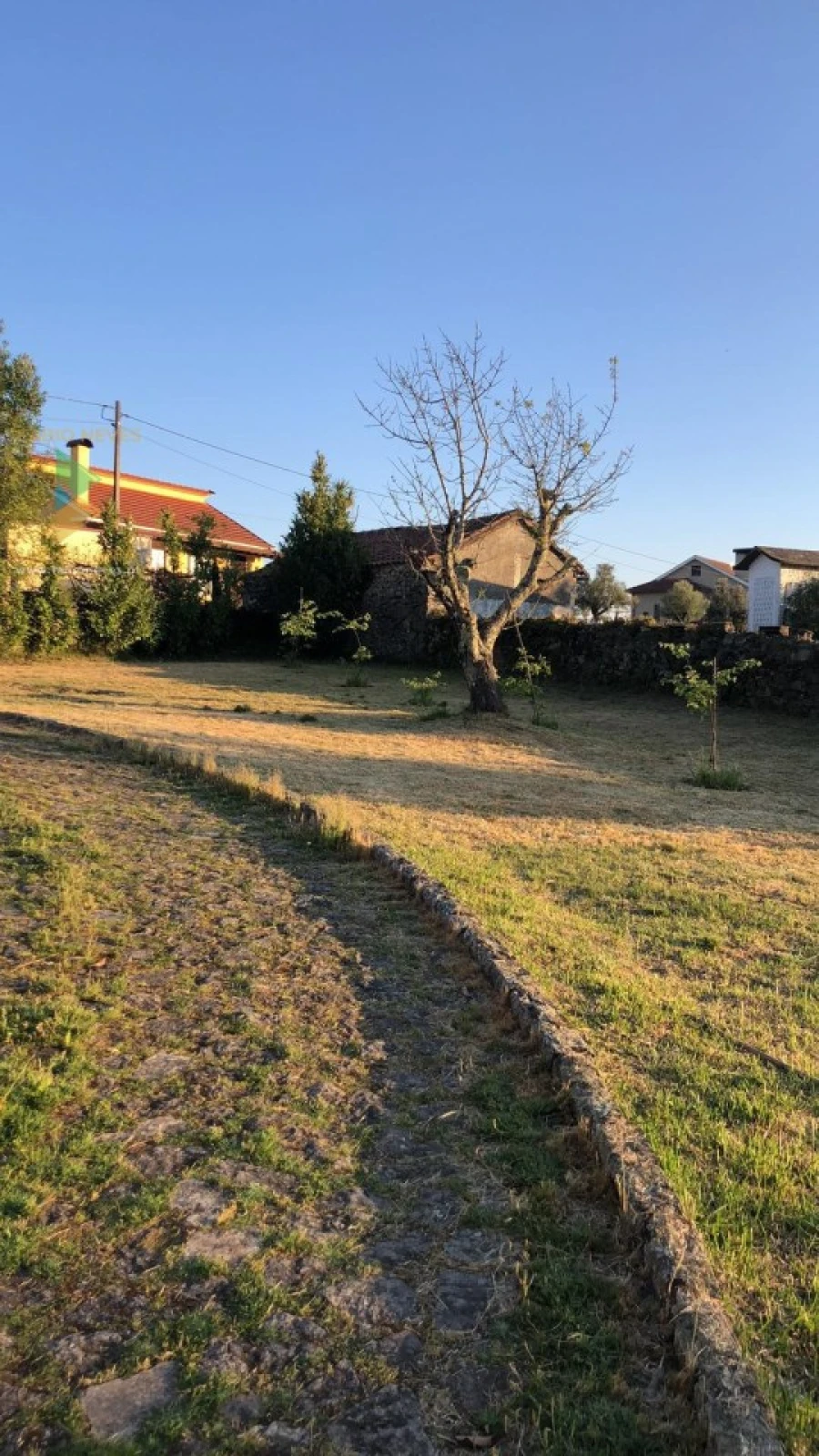 Moradia T3 para Venda em Couto Foto 2