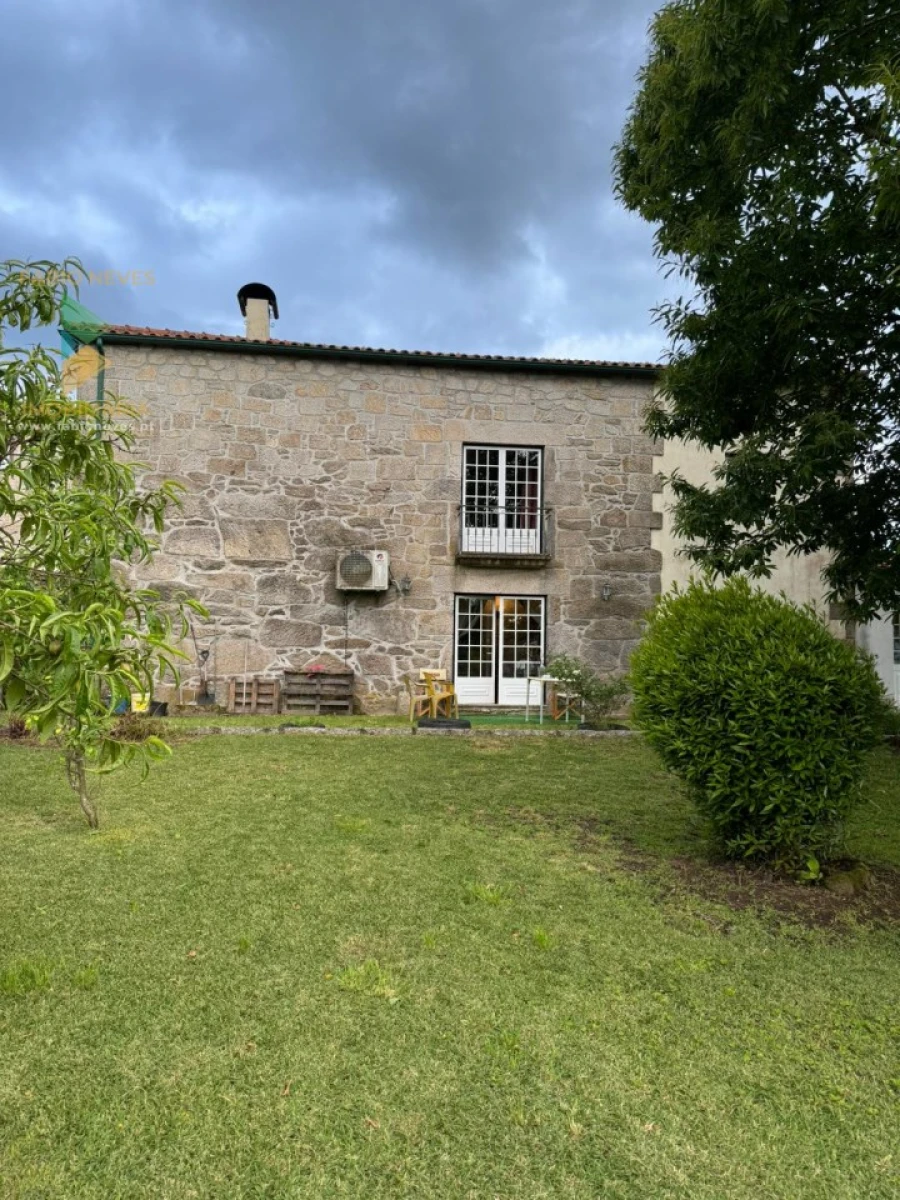 Moradia T3 para Venda em Couto Foto 6