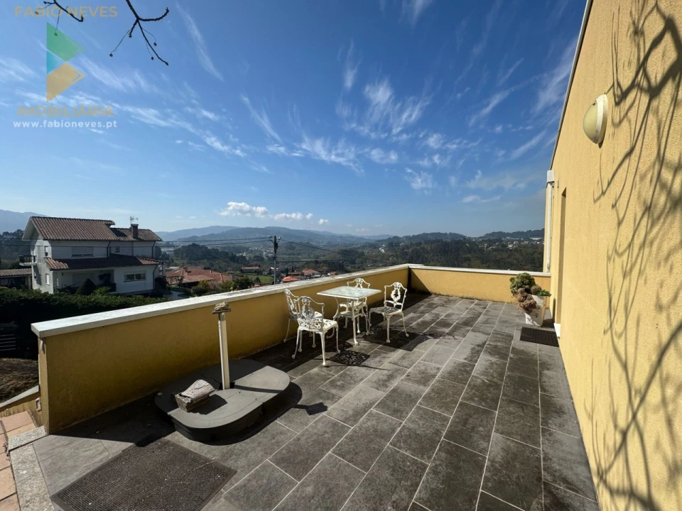 Moradia T3 para Venda em Paço Foto 19