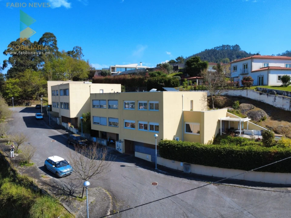 Moradia T3 para Venda em Paço Foto 21