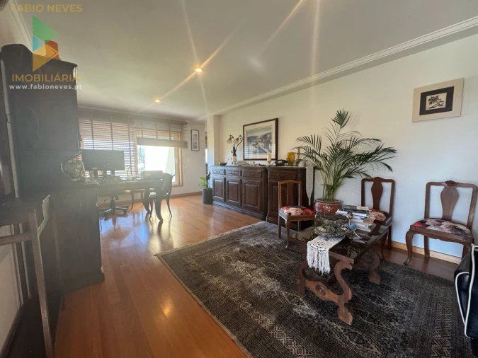 Moradia T3 para Venda em Paço Foto 16