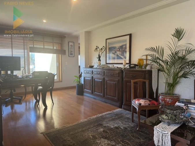 Moradia T3 para Venda em Paço Foto 18