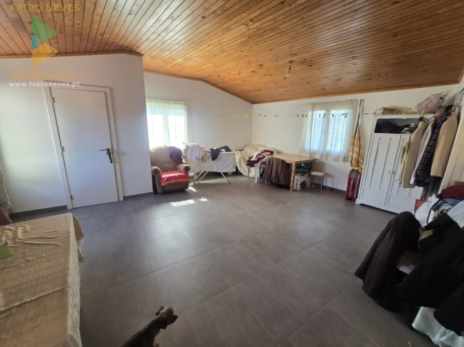 Moradia T3 para Venda em Guilhadeses e Santar Foto 11