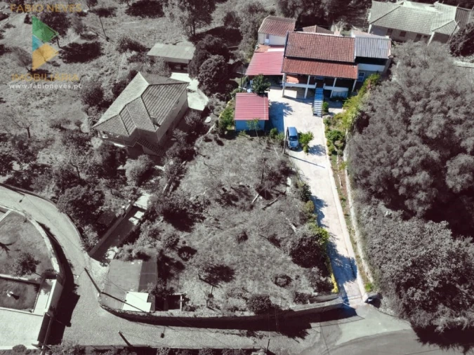 Moradia T3 para Venda em Guilhadeses e Santar Foto 15