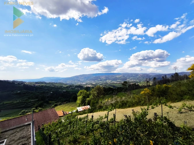 Moradia T3 para Venda em Bravães Foto 4