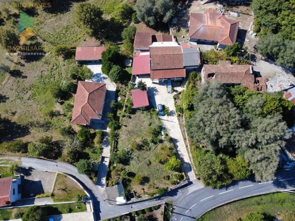 Terreno para Venda em Guilhadeses e Santar Foto 7