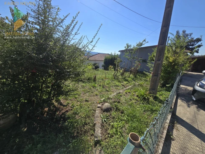 Terreno para Venda em Guilhadeses e Santar Foto 5