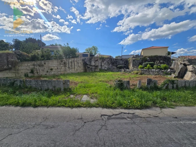 Terreno para Venda em Mazedo e Cortes Foto 3