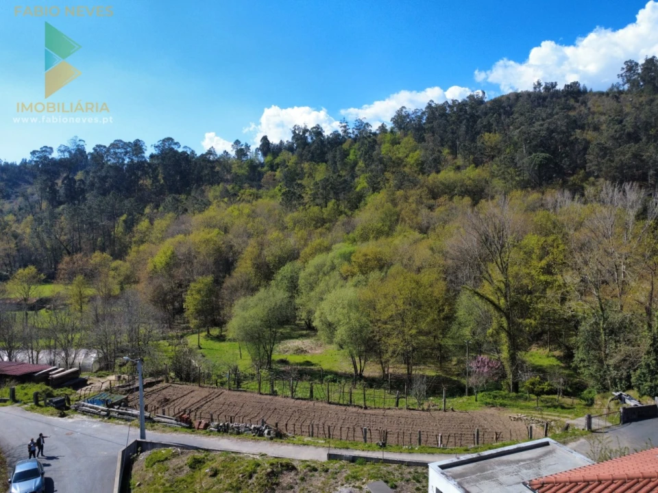 Terreno para Venda em Oliveira Foto 2