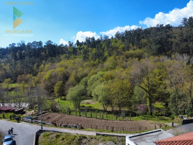 Terreno para Venda em Oliveira Foto 2