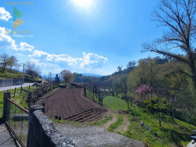 Terreno para Venda em Oliveira Foto 3