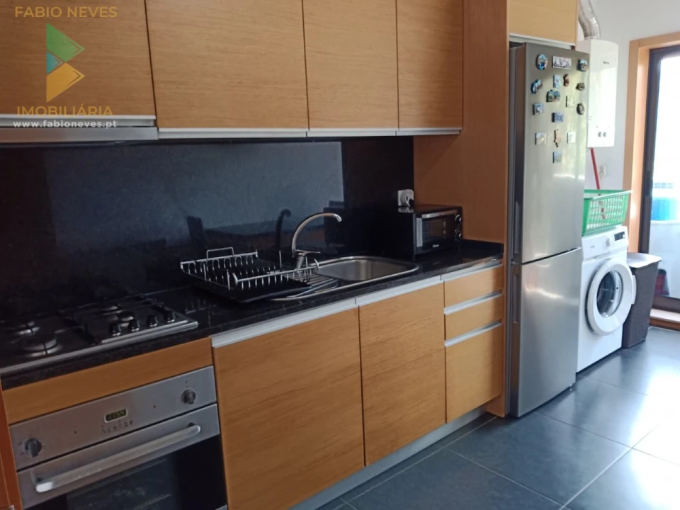 Apartamento T2 para Venda em Ponte da Barca, V.N. Muía, Paço Vedro Magalhães Foto 4