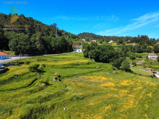 Terreno para Venda em Mozelos Foto 13