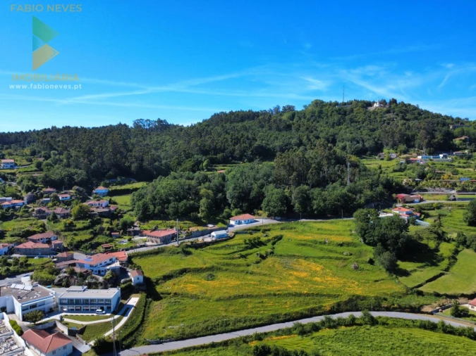 Terreno para Venda em Mozelos Foto 15