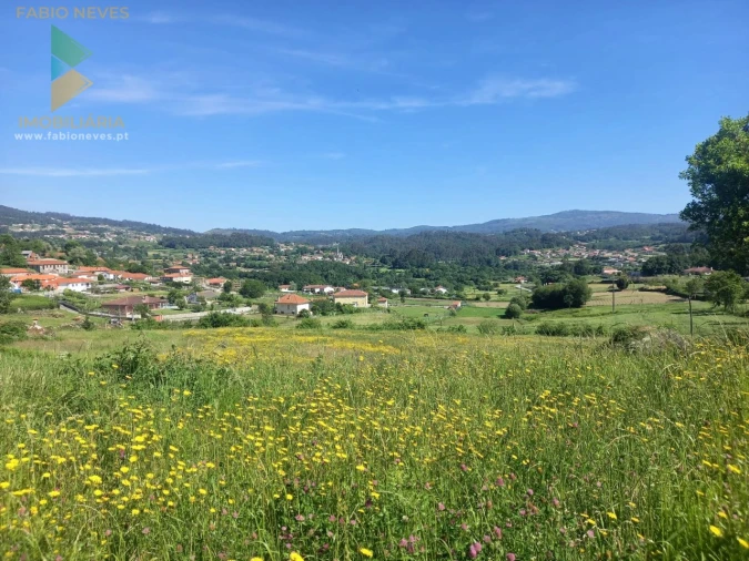 Terreno para Venda em Mozelos Foto 3