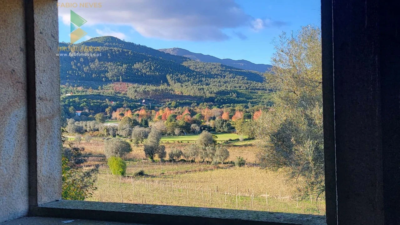 Moradia T4 para Venda em São Pedro de Arcos Foto 2