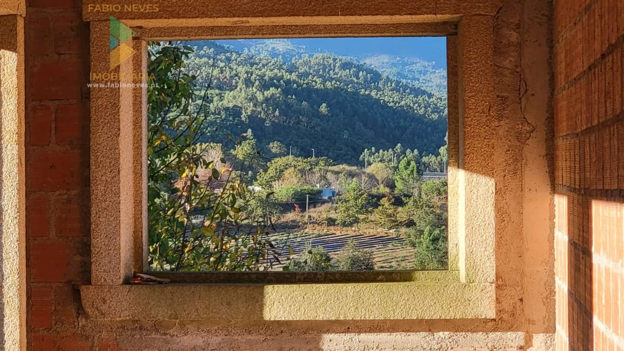 Moradia T4 para Venda em São Pedro de Arcos Foto 12