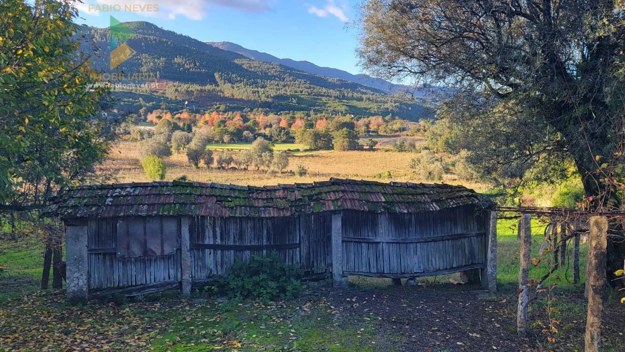 Moradia T4 para Venda em São Pedro de Arcos Foto 24