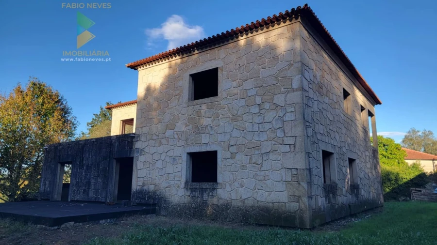 Moradia T4 para Venda em São Pedro de Arcos Foto 4