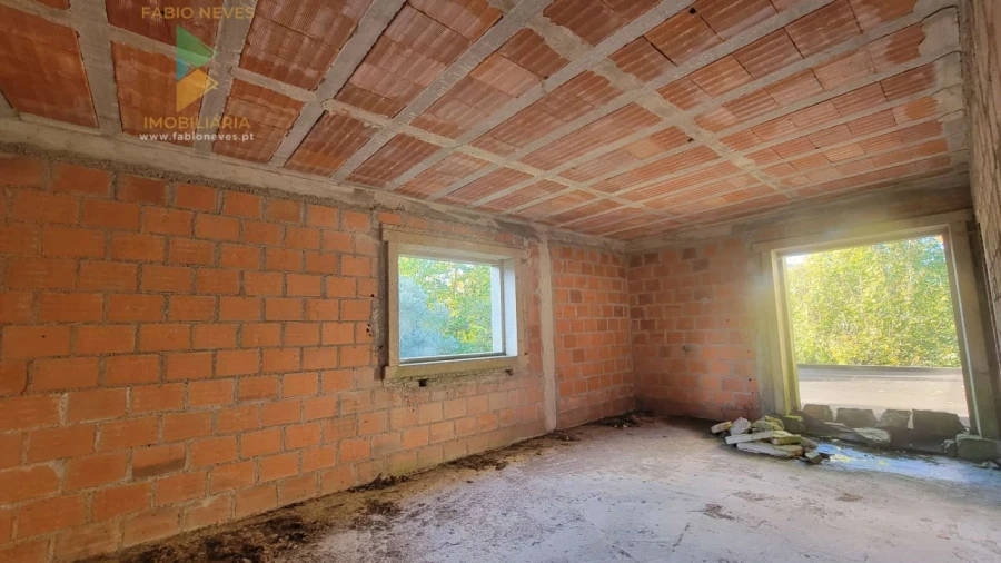 Moradia T4 para Venda em São Pedro de Arcos Foto 14