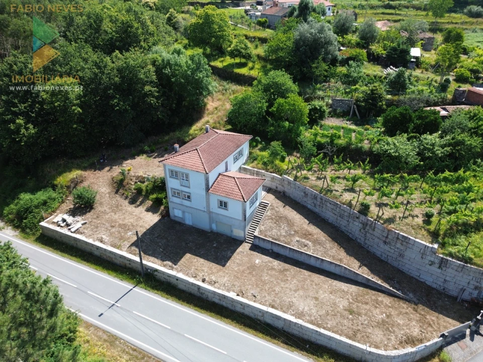 Moradia T3 para Venda em Vilela, São Cosme e São Damião e Sá Foto 2
