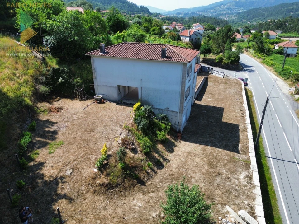 Moradia T3 para Venda em Vilela, São Cosme e São Damião e Sá Foto 3