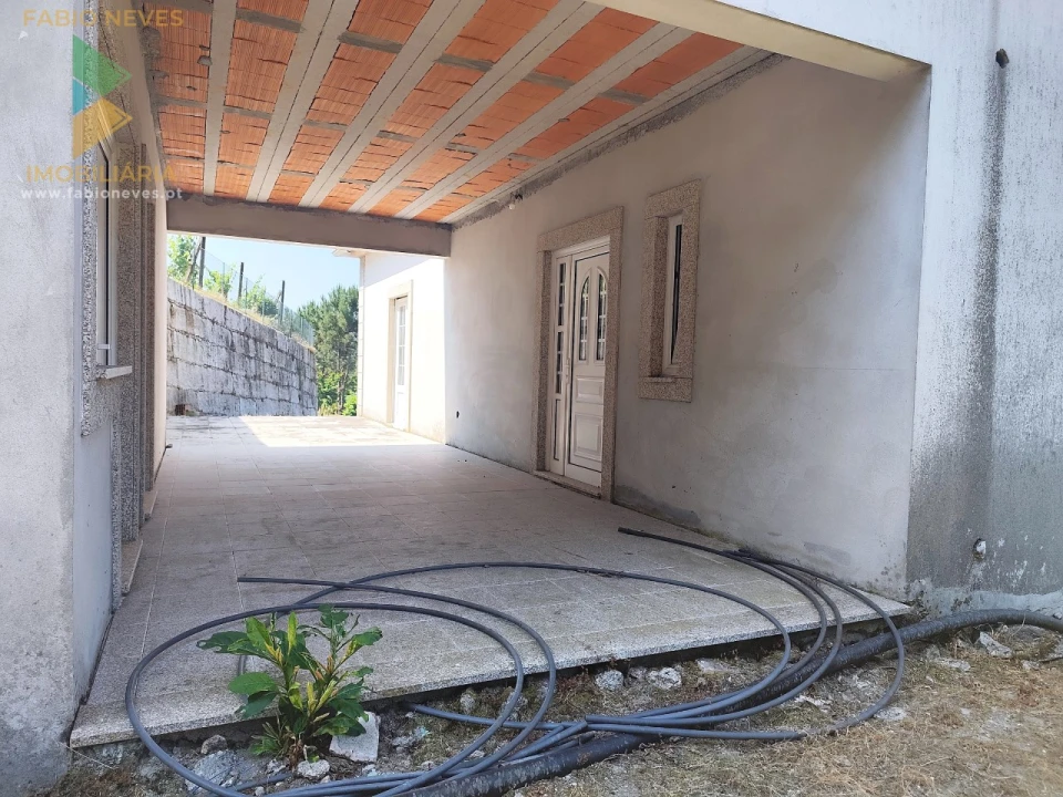 Moradia T3 para Venda em Vilela, São Cosme e São Damião e Sá Foto 6