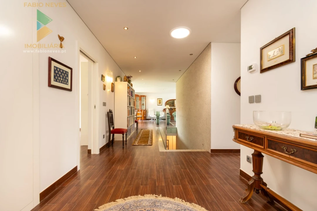 Moradia T6 para Venda em Vale Foto 28