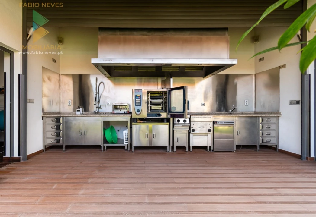 Moradia T6 para Venda em Vale Foto 41