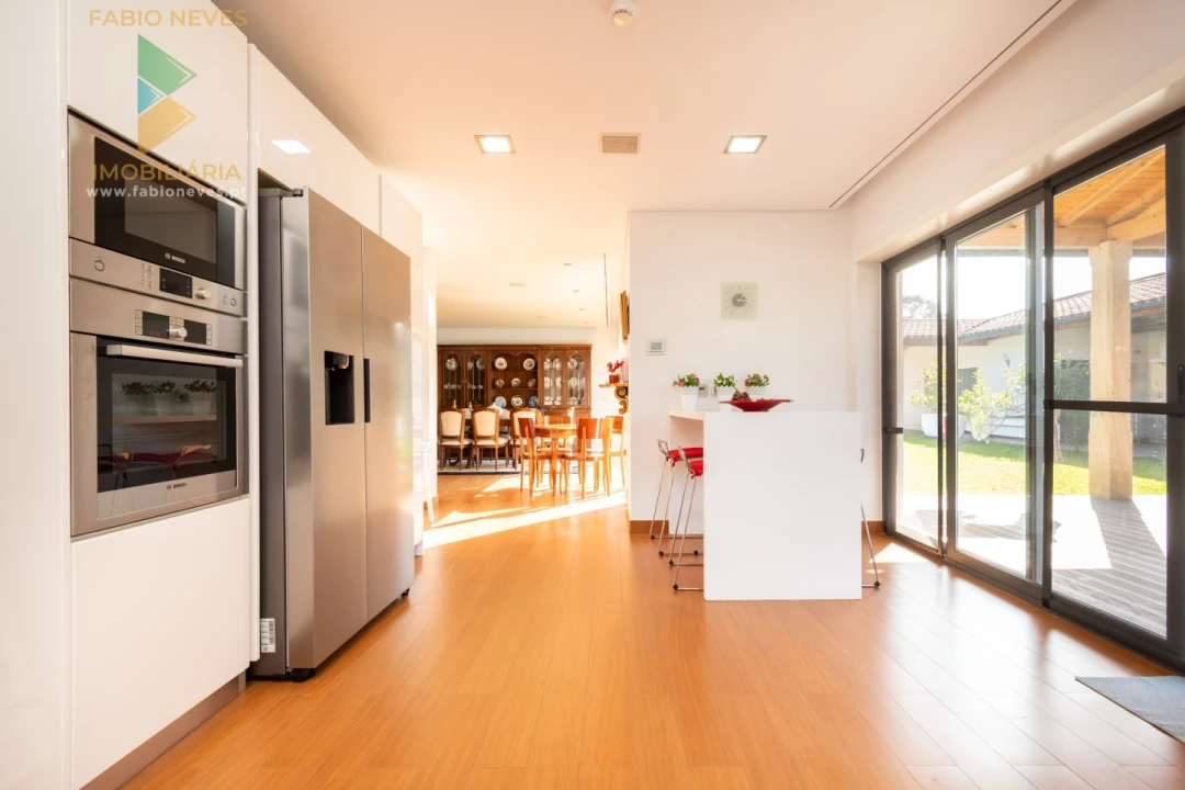 Moradia T6 para Venda em Vale Foto 71