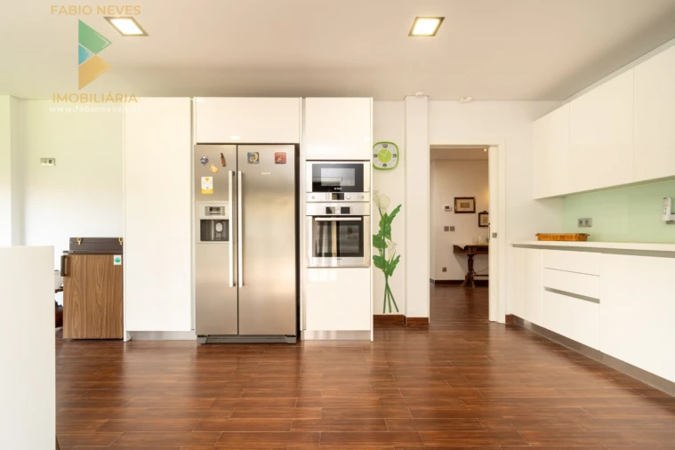 Moradia T6 para Venda em Vale Foto 12