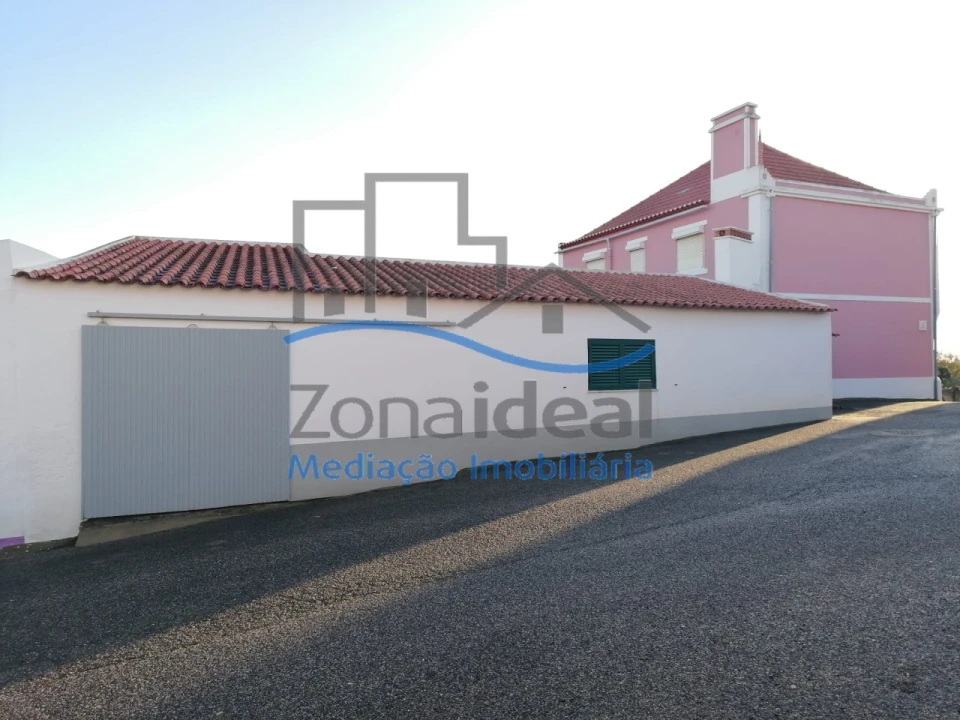 Moradia T5 para Venda em Ventosa Foto 4