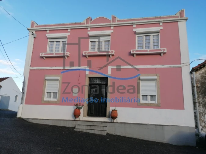 Moradia T5 para Venda em Ventosa