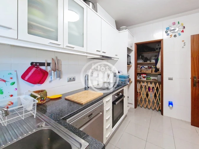 Moradia T2 para Venda em Albufeira e Olhos de Água Foto 17