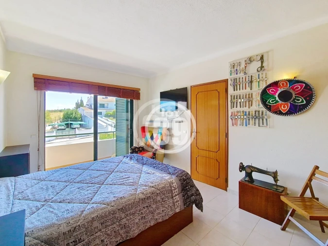 Moradia T2 para Venda em Albufeira e Olhos de Água Foto 22