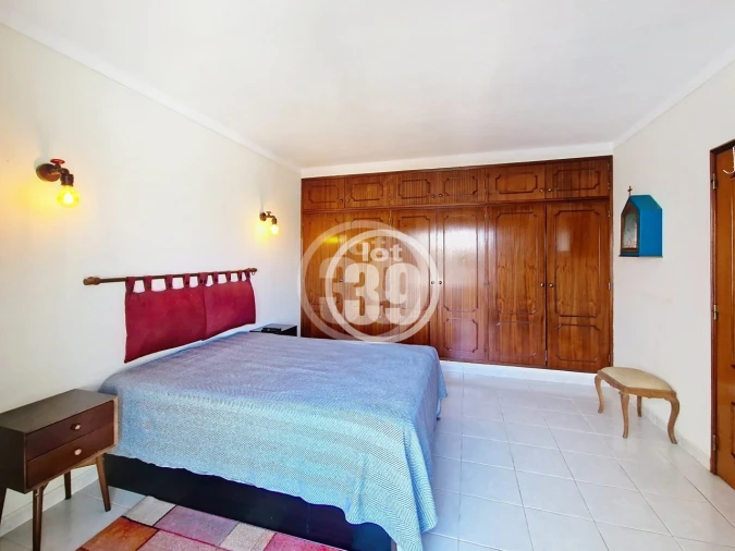 Moradia T2 para Venda em Albufeira e Olhos de Água Foto 26