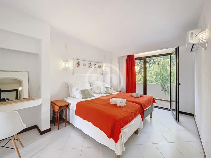 Moradia T3 para Venda em Albufeira e Olhos de Água Foto 27