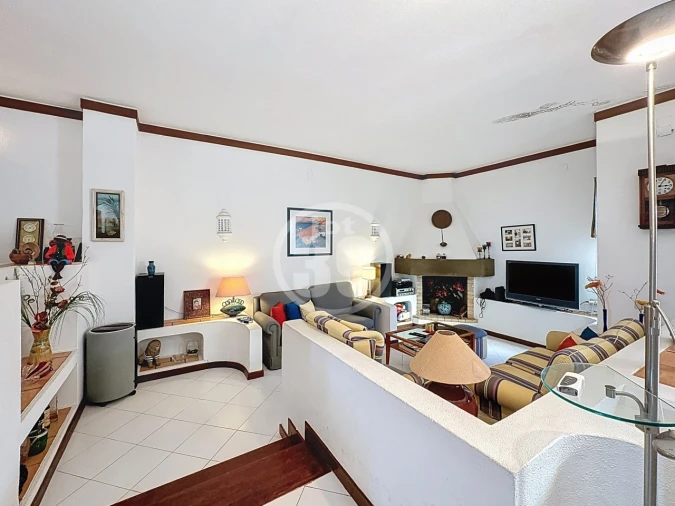 Moradia T3 para Venda em Albufeira e Olhos de Água Foto 3