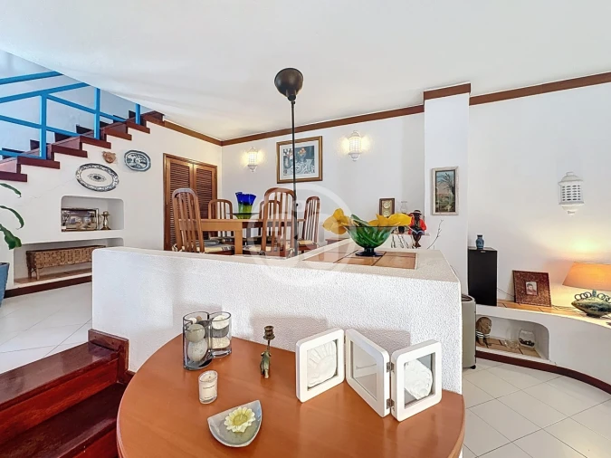 Moradia T3 para Venda em Albufeira e Olhos de Água Foto 4