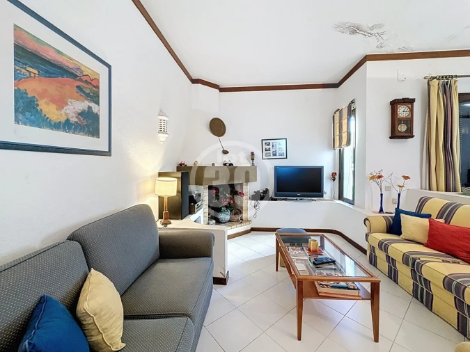 Moradia T3 para Venda em Albufeira e Olhos de Água Foto 7