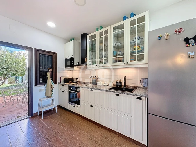 Moradia T3 para Venda em Albufeira e Olhos de Água Foto 8