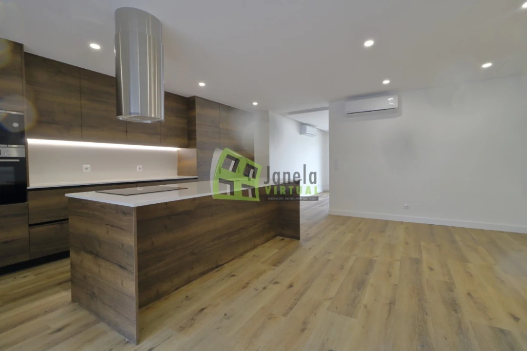 Quinta T5 para Venda em Quinta do Anjo Foto 4