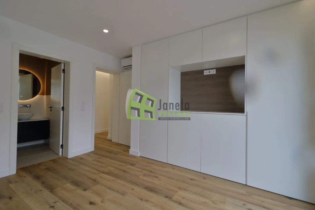 Quinta T5 para Venda em Quinta do Anjo Foto 11