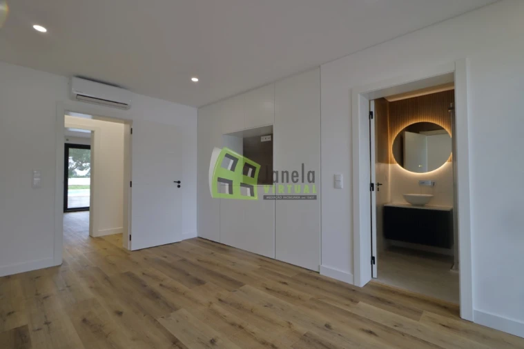 Quinta T5 para Venda em Quinta do Anjo Foto 16